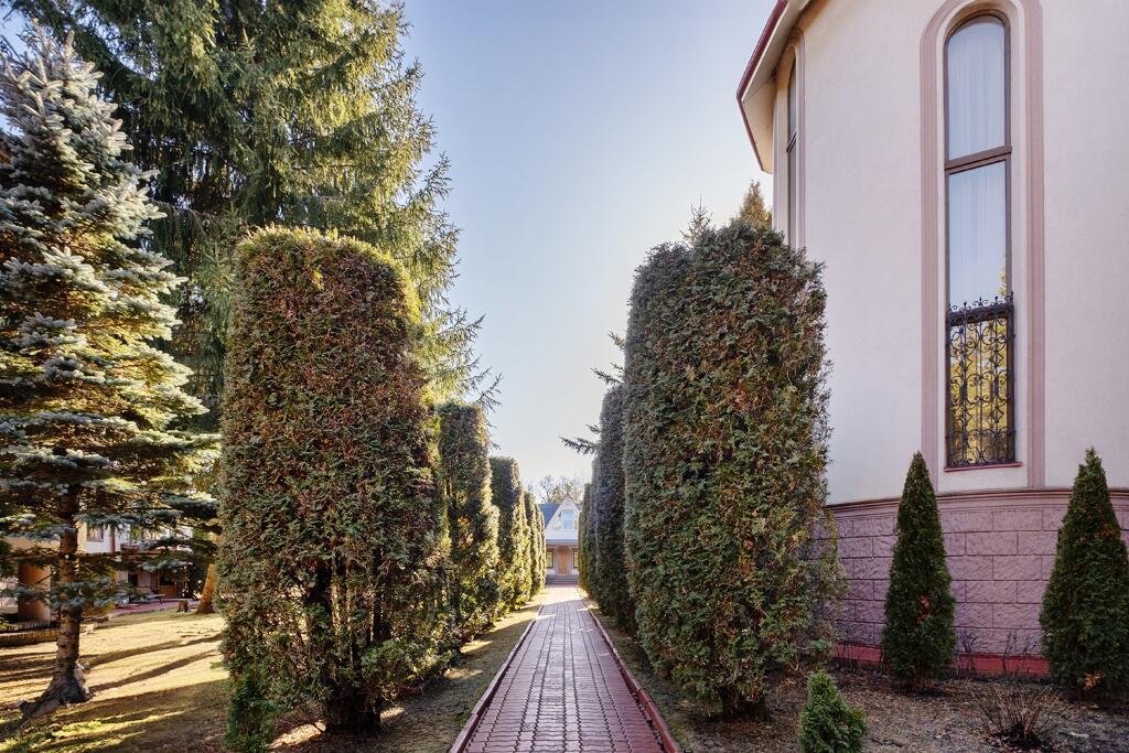 2-этажный коттедж 880 м² с отделкой