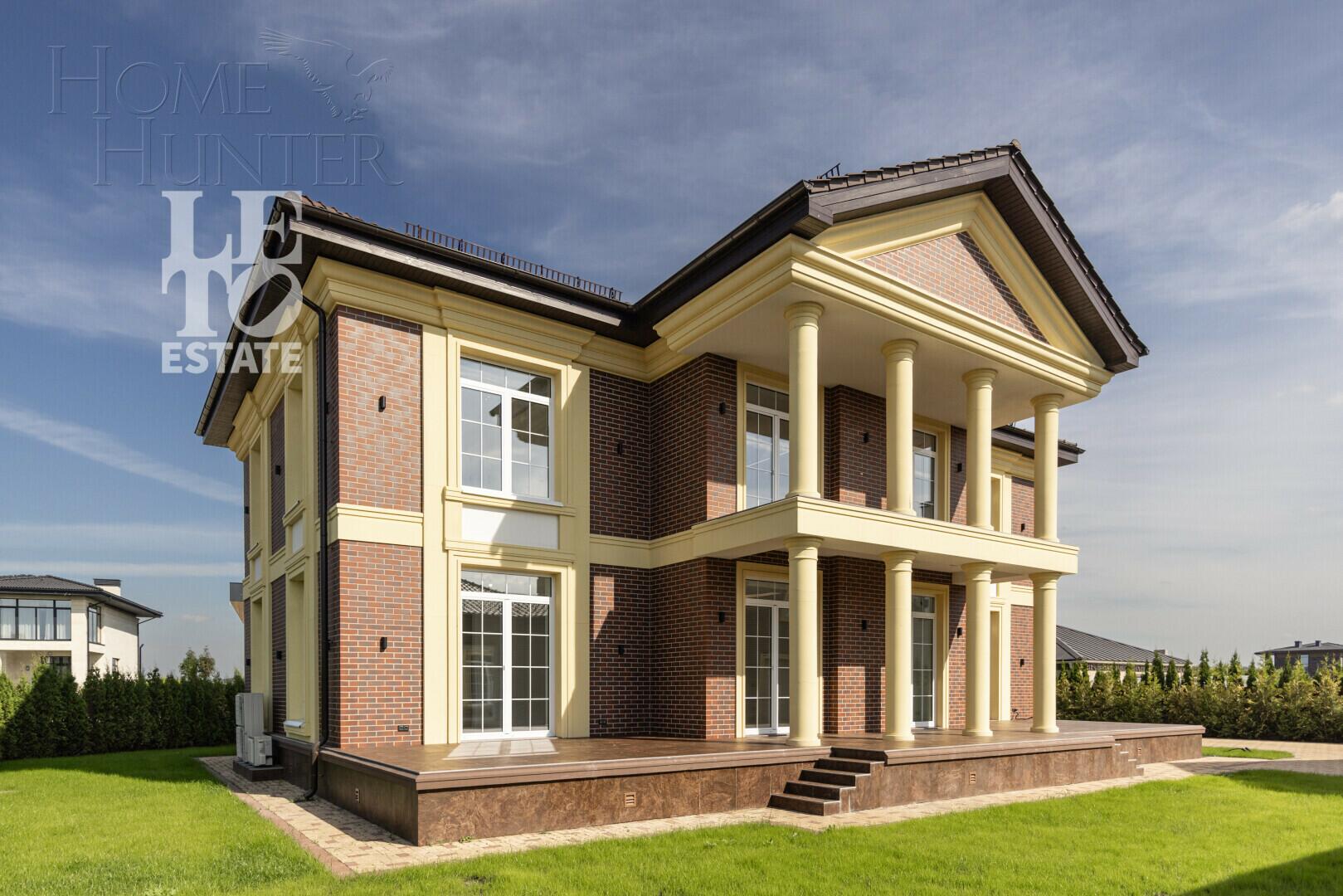 2-этажный коттедж 420 м² с отделкой
