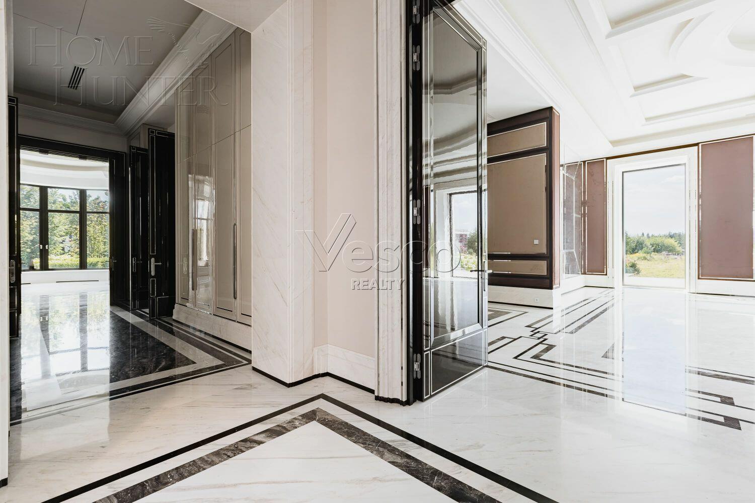 2-этажный коттедж 4 400 м² с отделкой