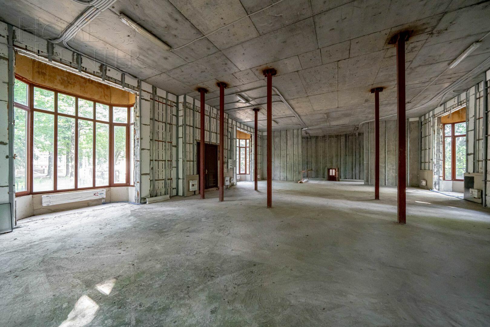 2-этажный коттедж 750 м² без отделки
