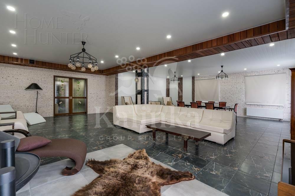 2-этажный коттедж 650 м² с отделкой