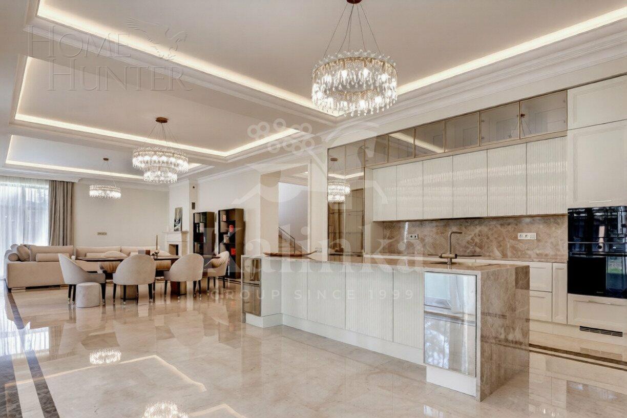 2-этажный коттедж 440 м² без отделки