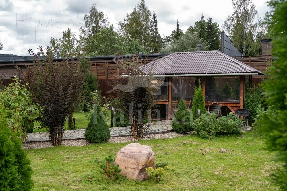 2-этажный коттедж 650 м² с отделкой