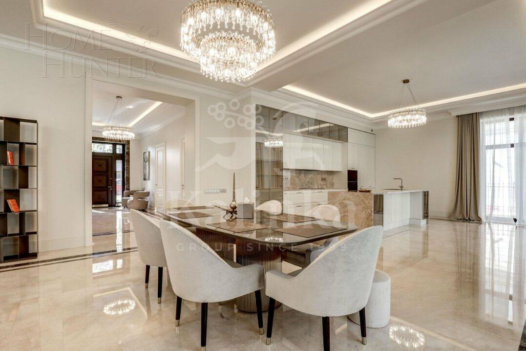 2-этажный коттедж 440 м² без отделки