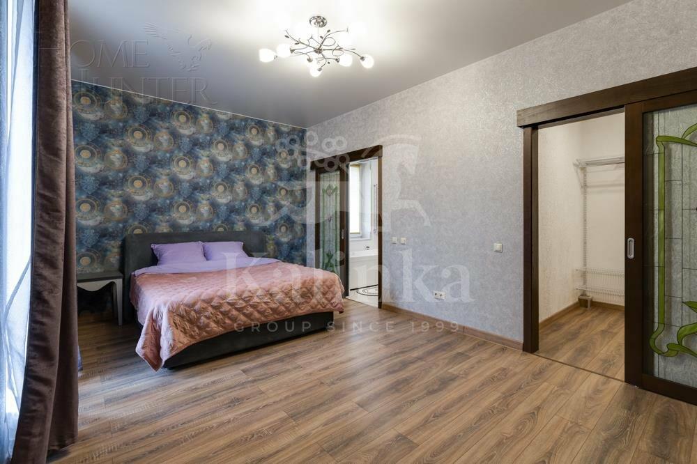 2-этажный коттедж 650 м² с отделкой