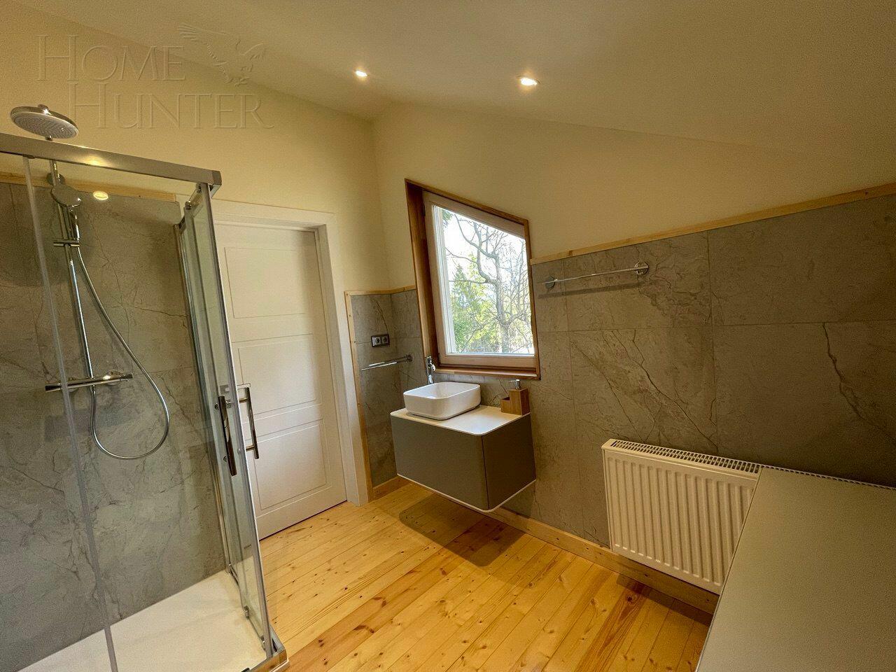 2-этажный коттедж 270 м² с отделкой