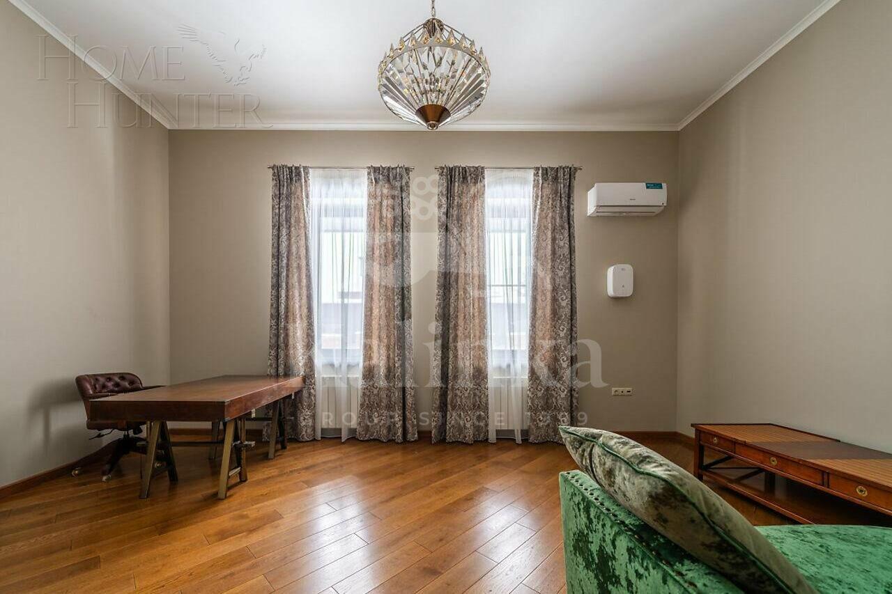 2-этажный коттедж 950 м² с отделкой