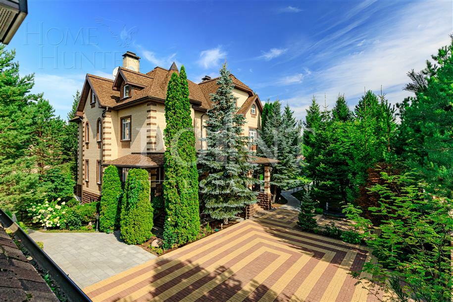 2-этажный коттедж 915 м² с отделкой