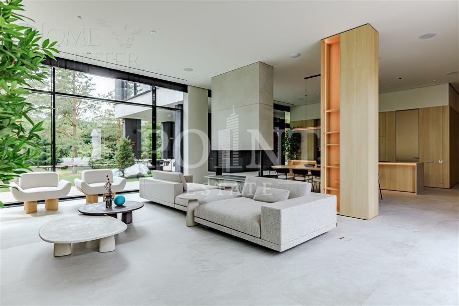 2-этажный коттедж 1 050 м² с отделкой