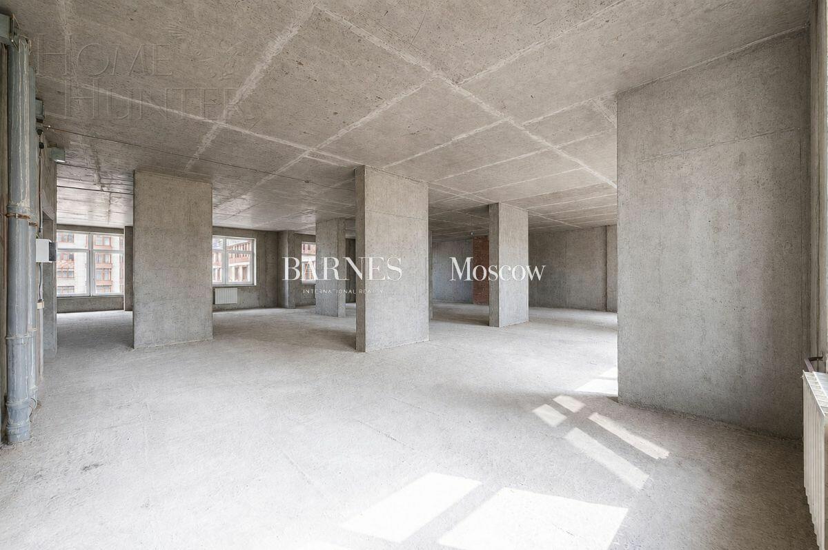 5-КОМН. КВАРТИРА БЕЗ ОТДЕЛКИ 220 М² НА 4 ЭТАЖЕ