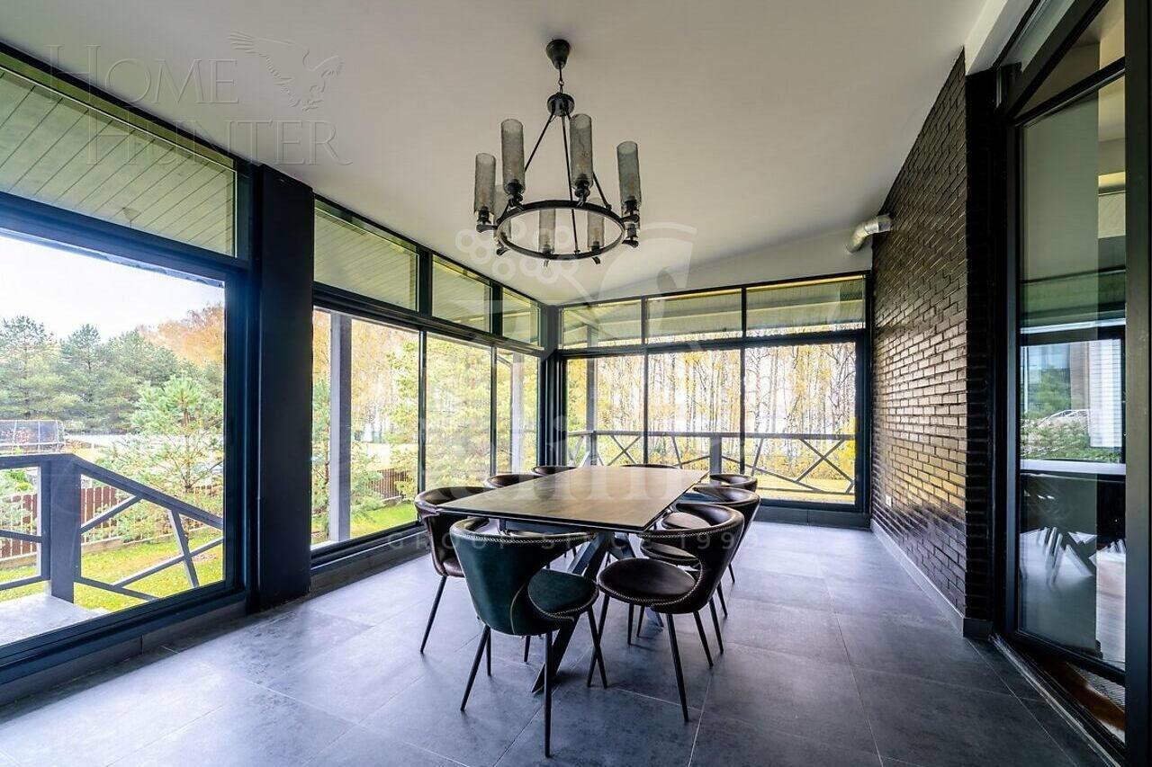 2-этажный коттедж 950 м² с отделкой
