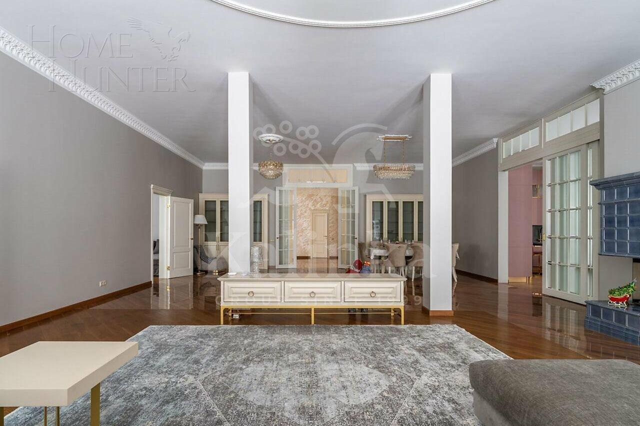 2-этажный коттедж 950 м² с отделкой