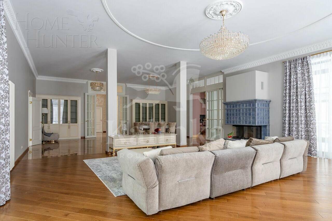 2-этажный коттедж 950 м² с отделкой