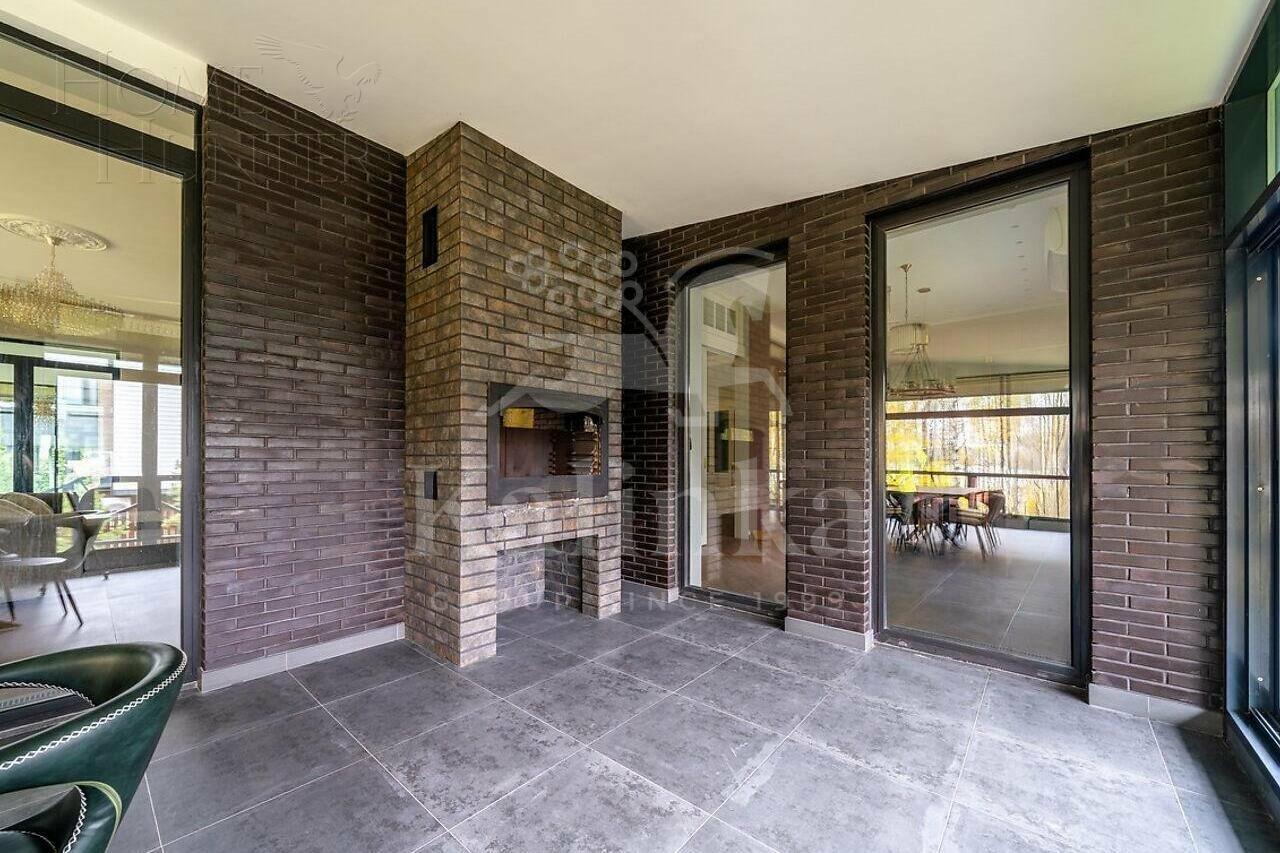 2-этажный коттедж 950 м² с отделкой