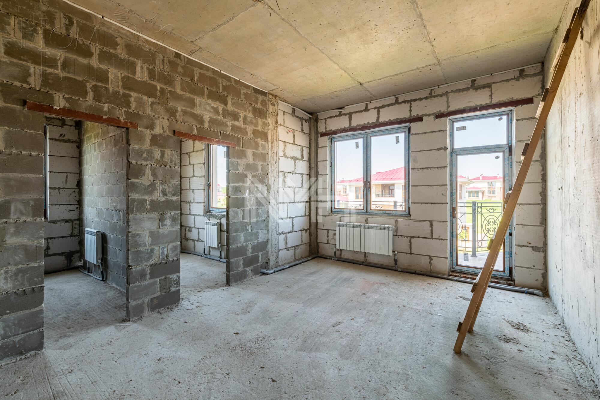 3-этажный коттедж 855 м² без отделки