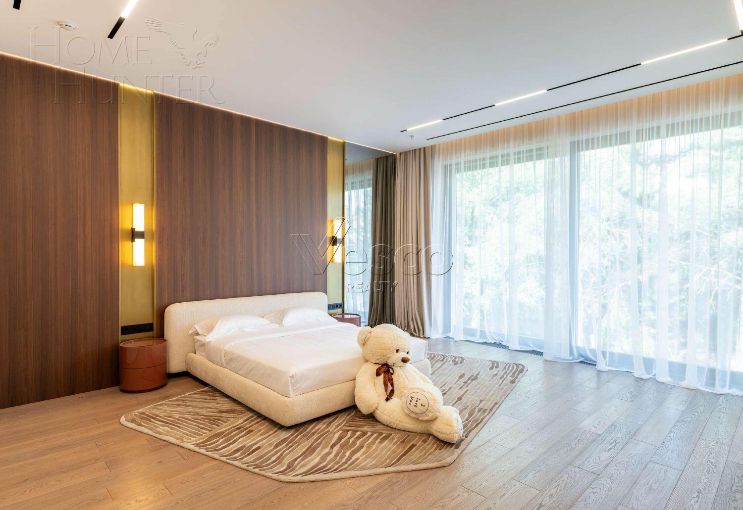 2-этажный коттедж 1 150 м² с отделкой