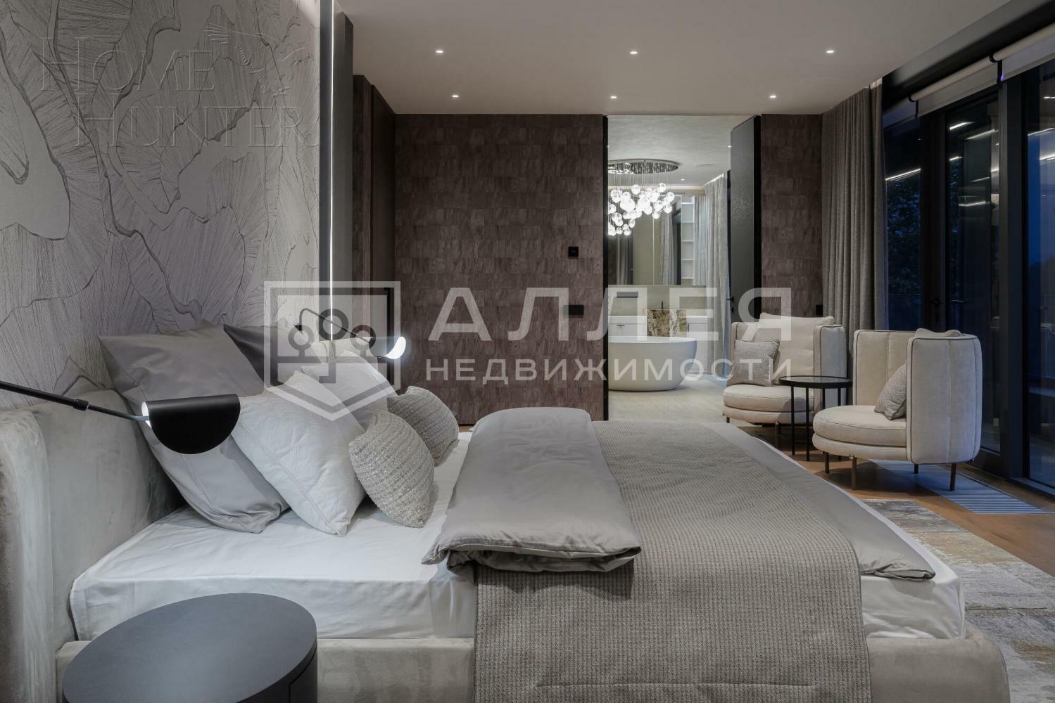 3-этажный коттедж 2 150 м² с отделкой