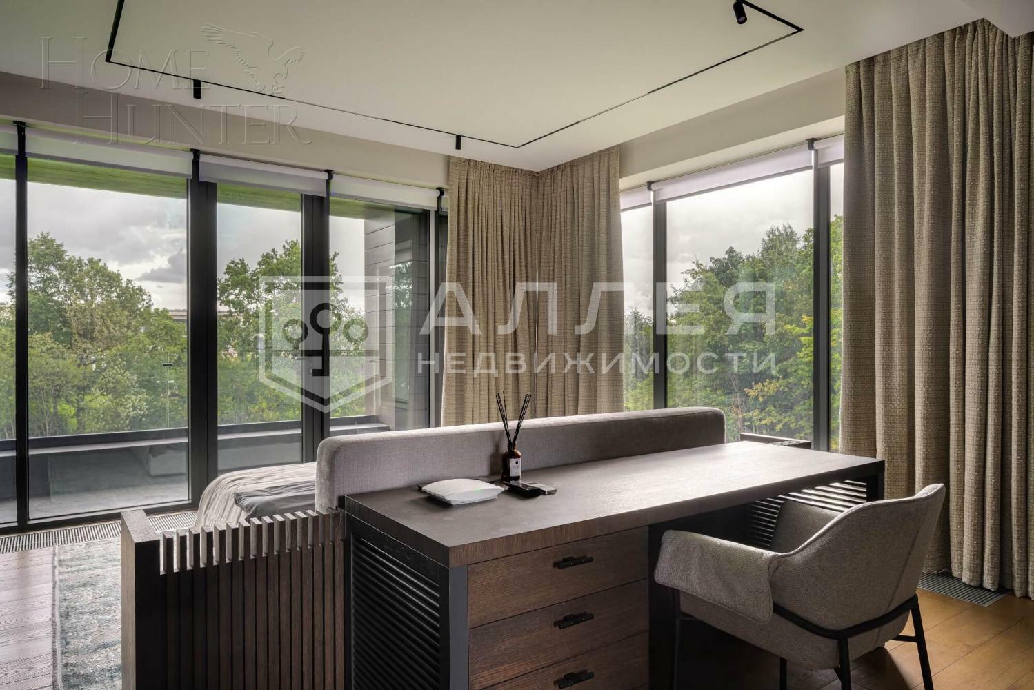 3-этажный коттедж 2 150 м² с отделкой