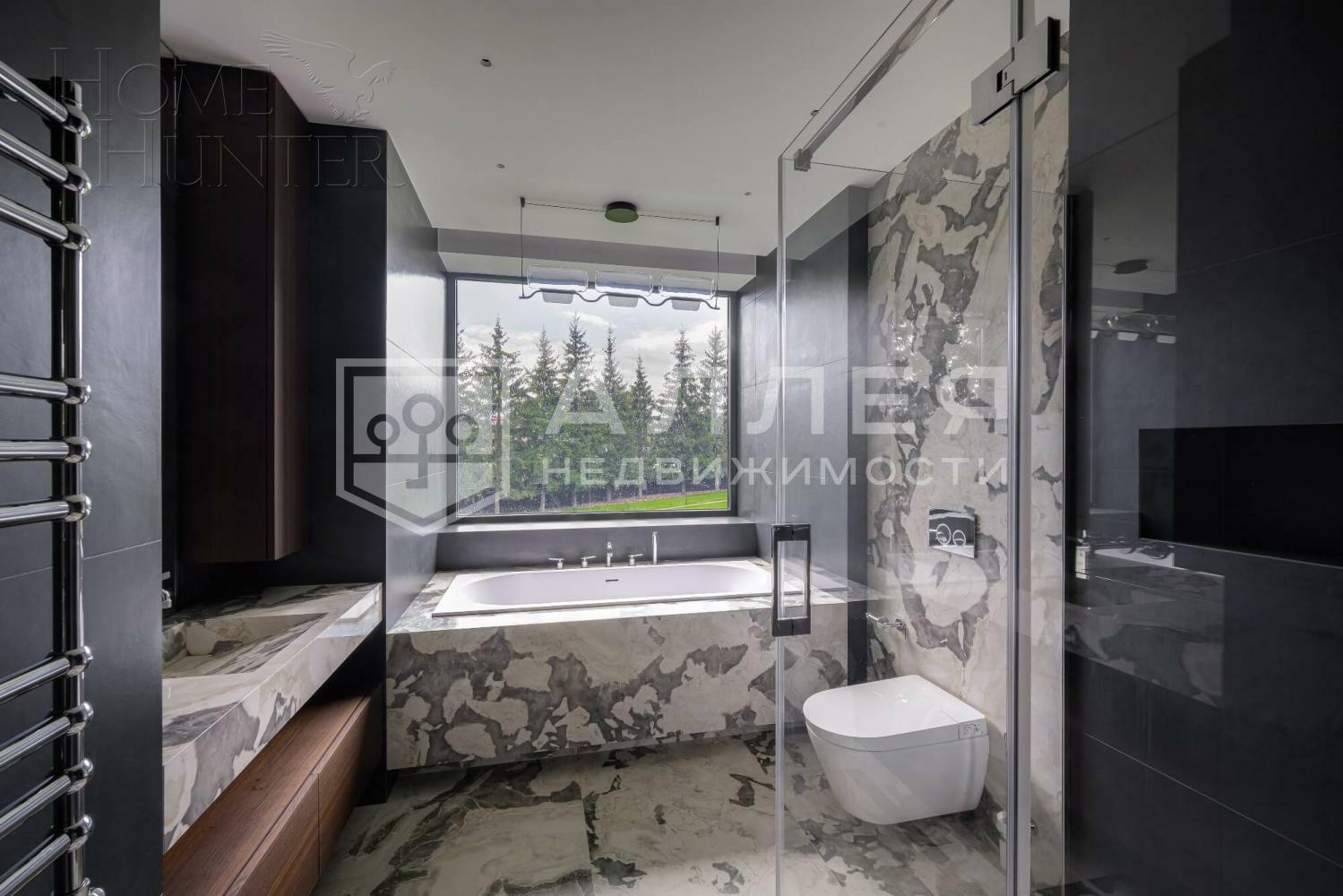 3-этажный коттедж 2 150 м² с отделкой