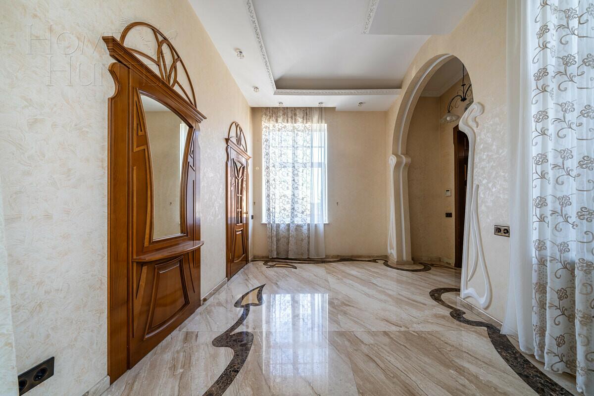 2-этажный коттедж 630 м² с отделкой