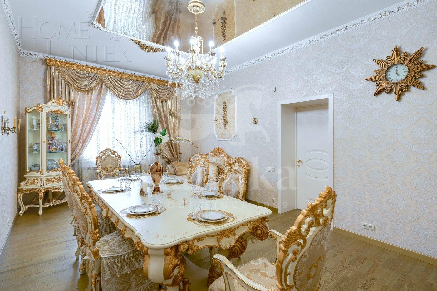 3-этажный коттедж 310 м² с отделкой