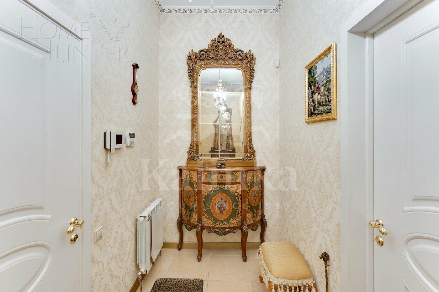 3-этажный коттедж 310 м² с отделкой