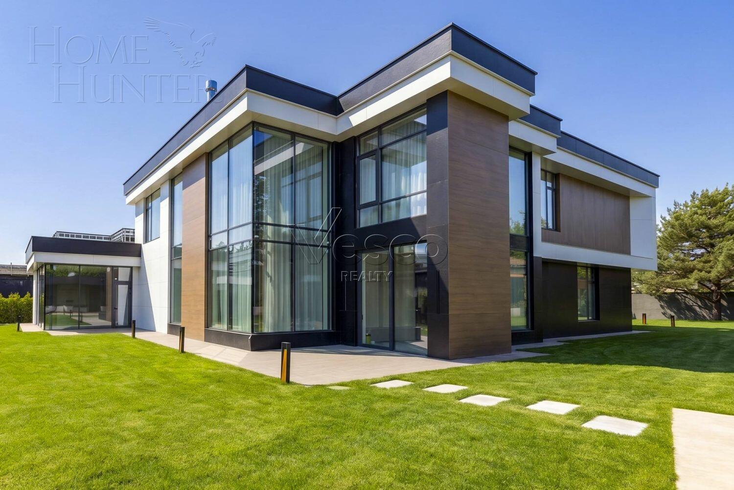 2-этажный коттедж 900 м² без отделки