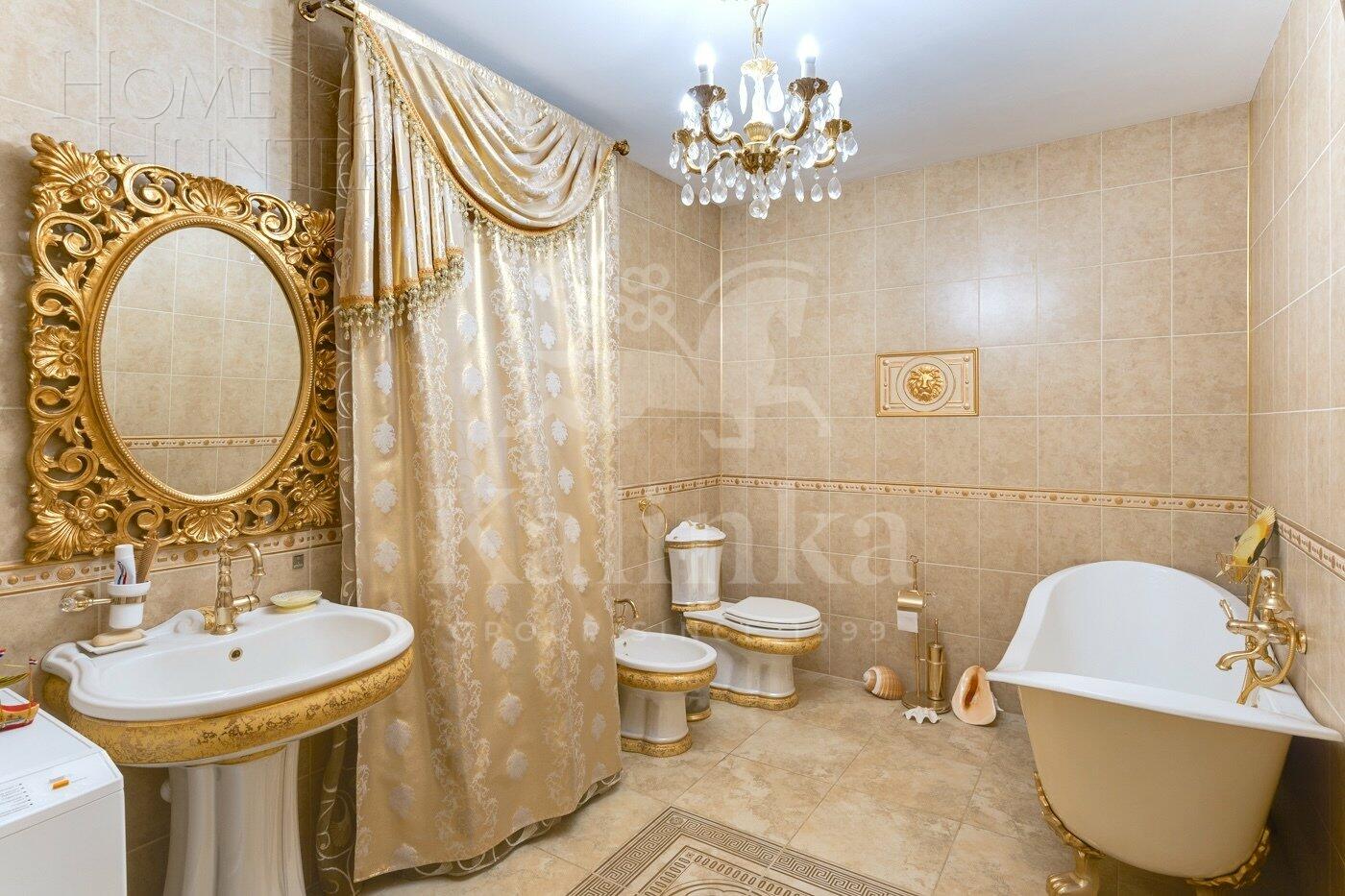 3-этажный коттедж 310 м² с отделкой