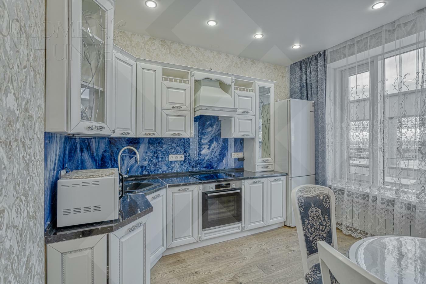 3-КОМН. КВАРТИРА С ОТДЕЛКОЙ 100 М² НА 25 ЭТАЖЕ