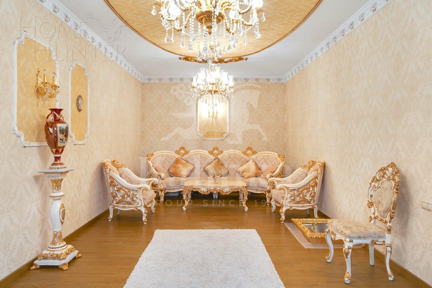 3-этажный коттедж 310 м² с отделкой