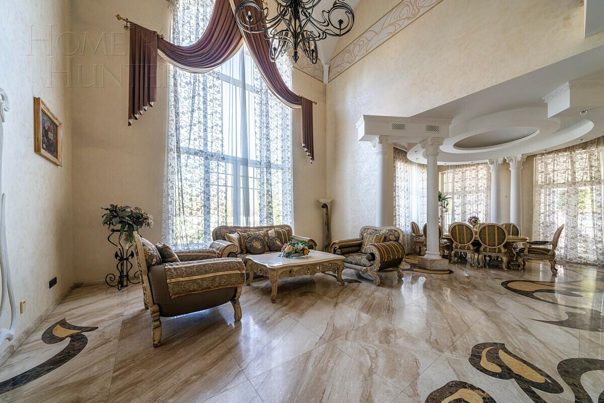 2-этажный коттедж 630 м² с отделкой