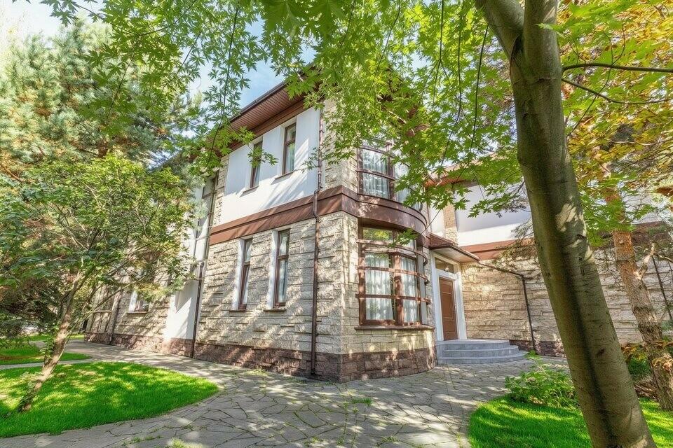 1-этажный коттедж 495 м² с отделкой