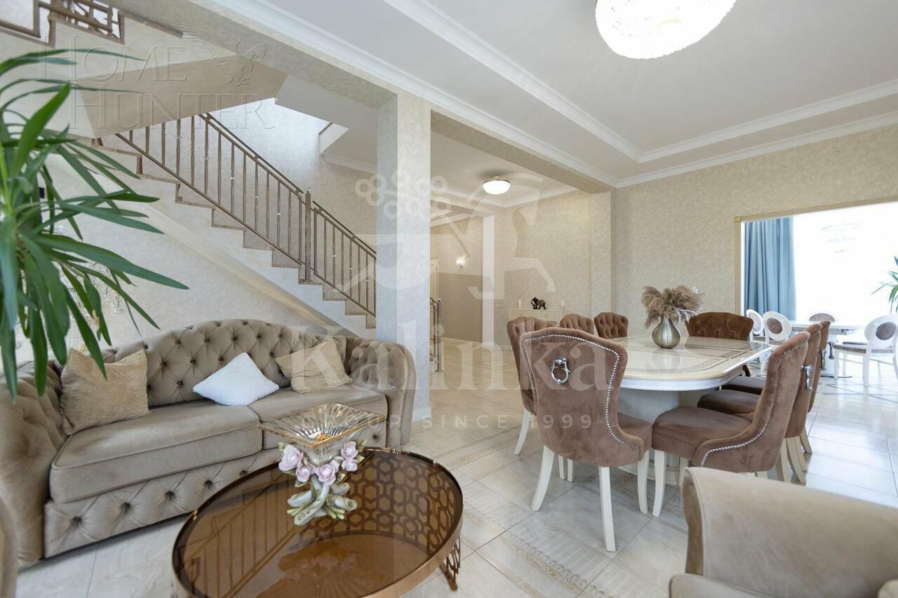 2-этажный коттедж 322 м² с отделкой