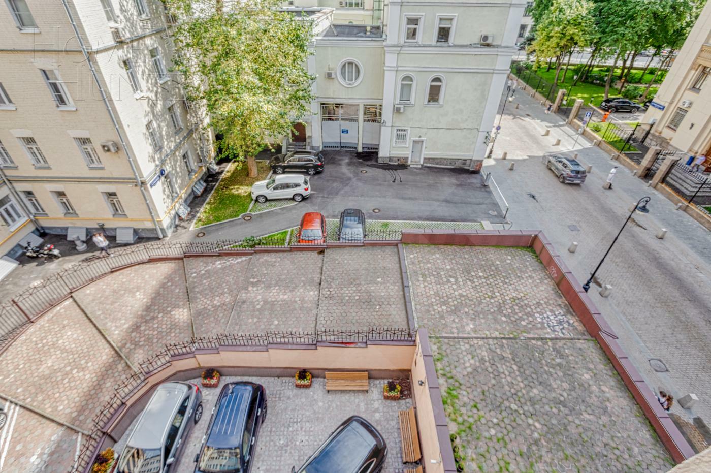 4-КОМН. КВАРТИРА С ОТДЕЛКОЙ 133.8 М² НА 4 ЭТАЖЕ