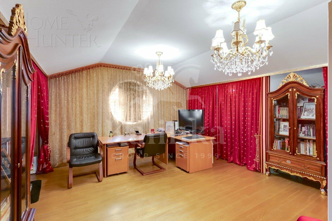 3-этажный коттедж 310 м² с отделкой