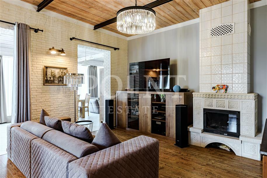 2-этажный коттедж 260 м² с отделкой