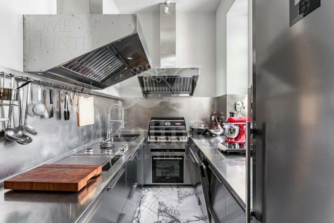 2-этажный коттедж 1 153 м² с отделкой