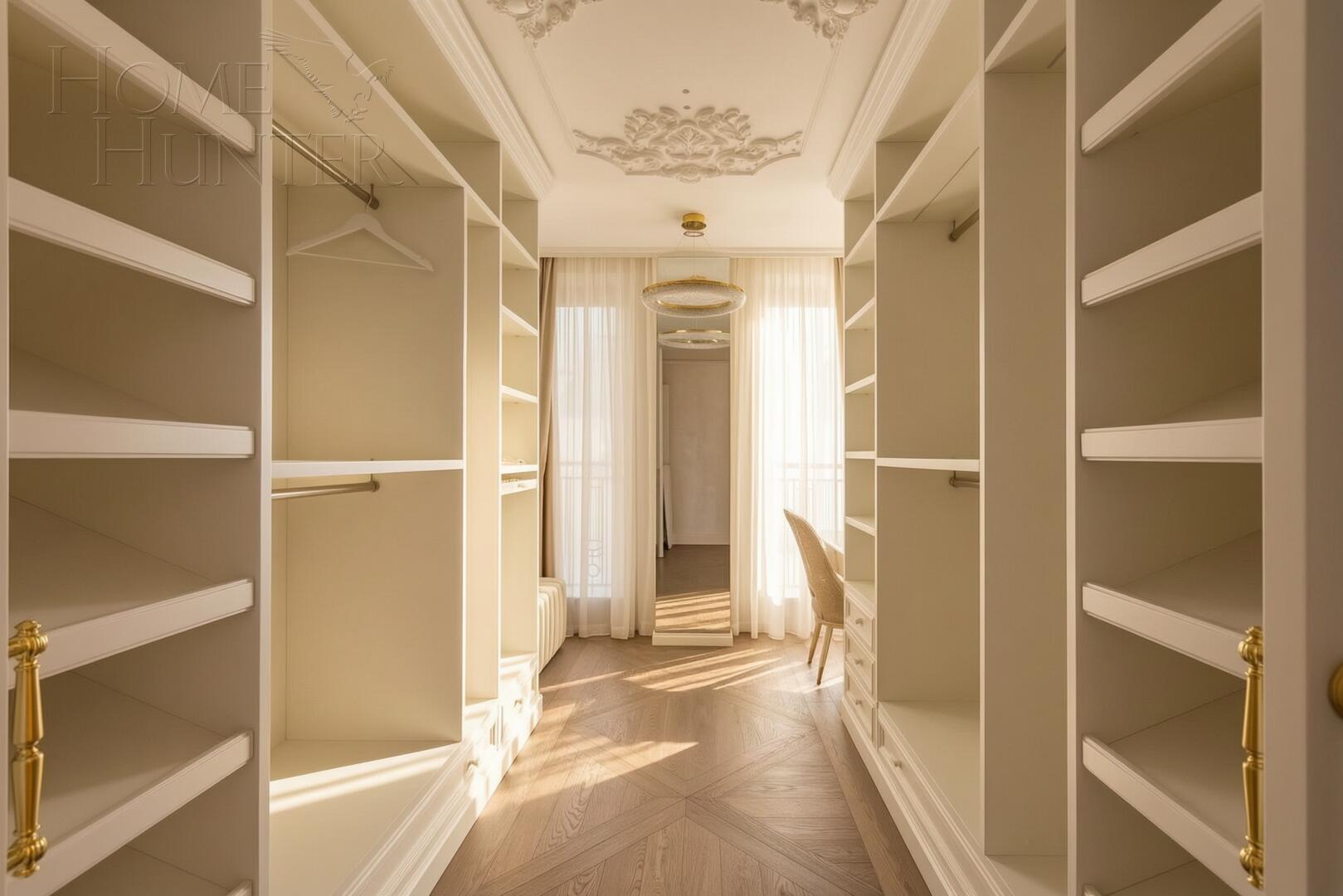 3-КОМН. КВАРТИРА С ОТДЕЛКОЙ 127.3 М² НА 3 ЭТАЖЕ