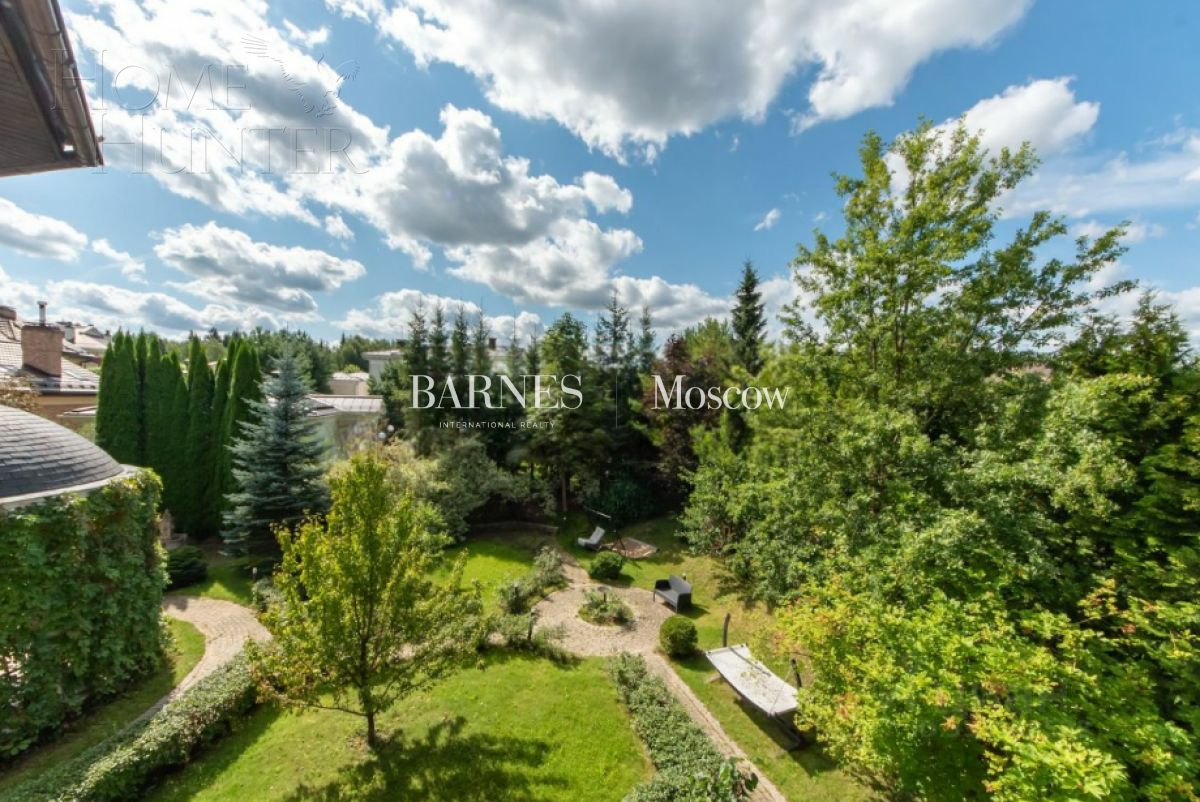2-этажный коттедж 540 м² с отделкой