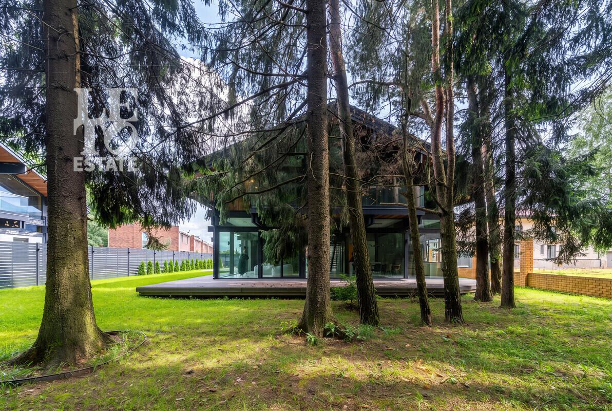 2-этажный коттедж 360 м² с отделкой