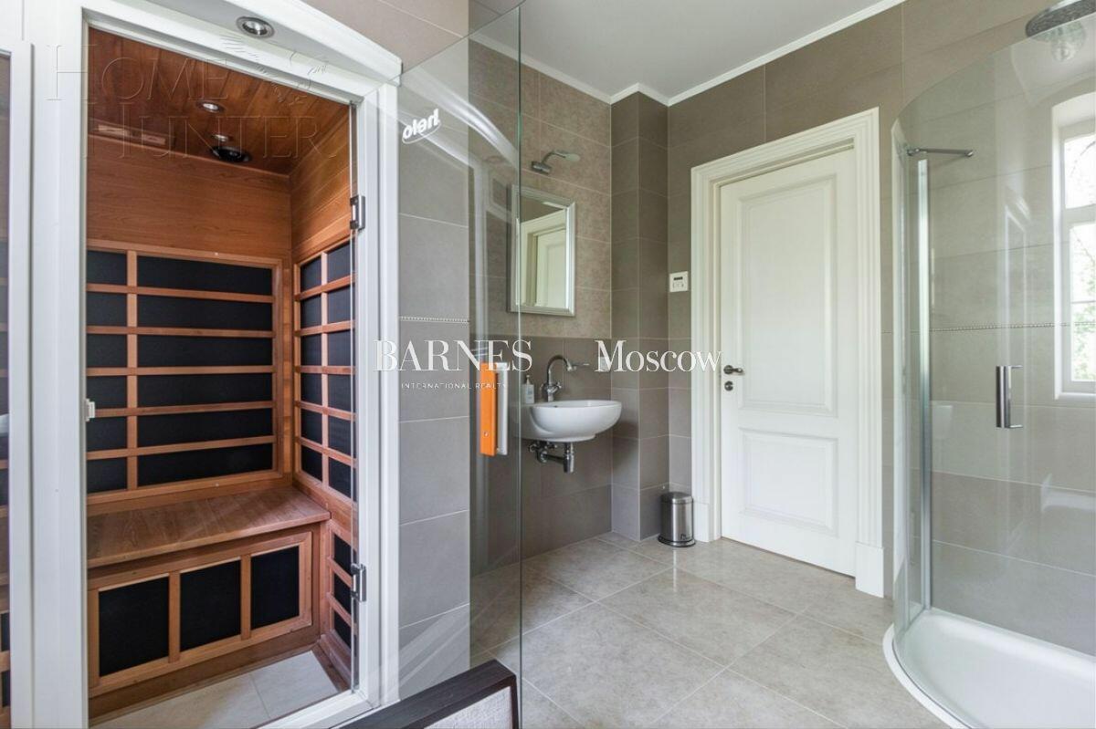 2-этажный коттедж 540 м² с отделкой