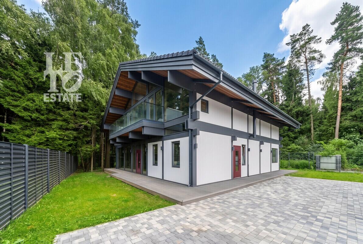 2-этажный коттедж 349 м² без отделки
