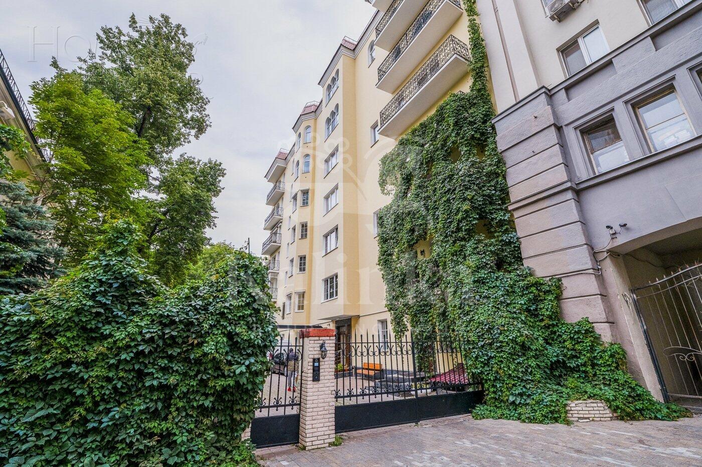 2-УРОВНЕВАЯ КВАРТИРА С ОТДЕЛКОЙ 293 М² НА 6 ЭТАЖЕ