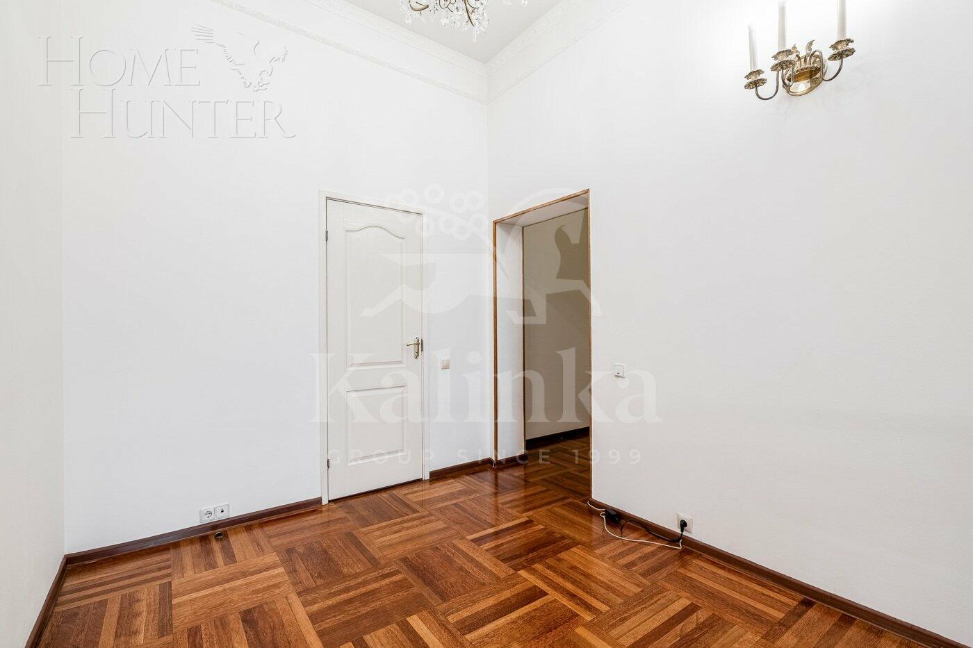 2-УРОВНЕВАЯ КВАРТИРА С ОТДЕЛКОЙ 293 М² НА 6 ЭТАЖЕ