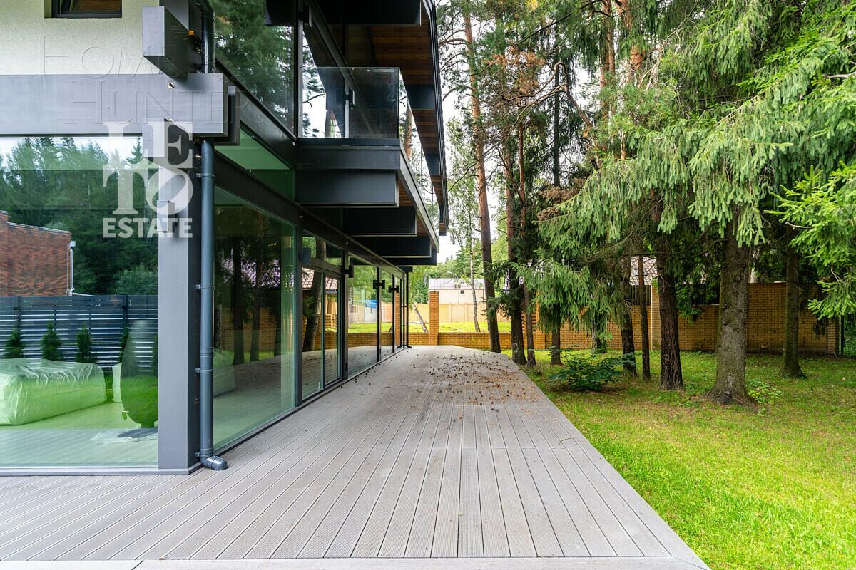 2-этажный коттедж 360 м² с отделкой