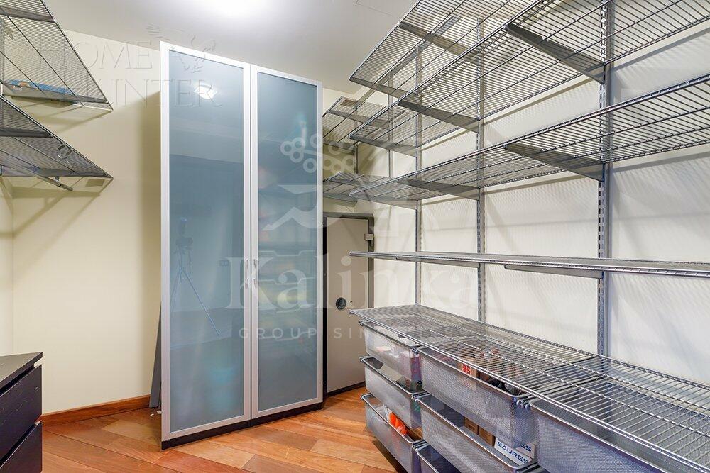 4-КОМН. КВАРТИРА С ОТДЕЛКОЙ 138 М² НА 4 ЭТАЖЕ