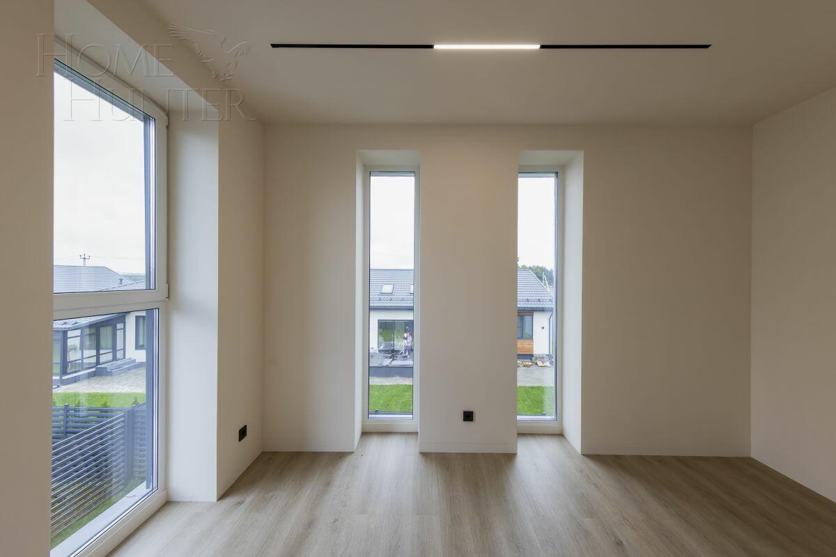 2-этажный коттедж 200 м² с отделкой