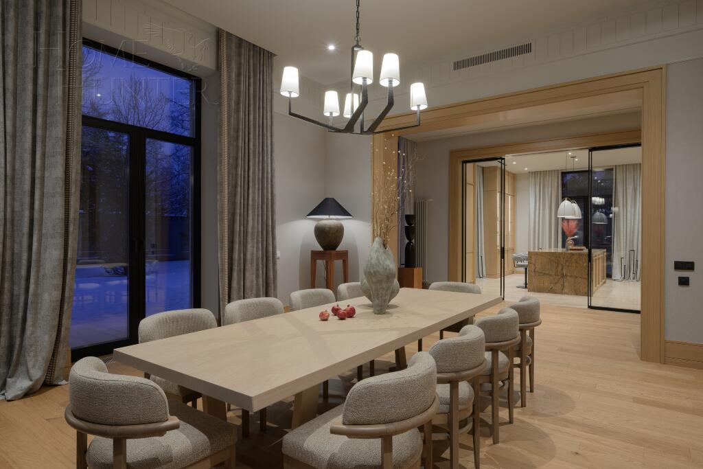 2-этажный коттедж 800 м² с отделкой