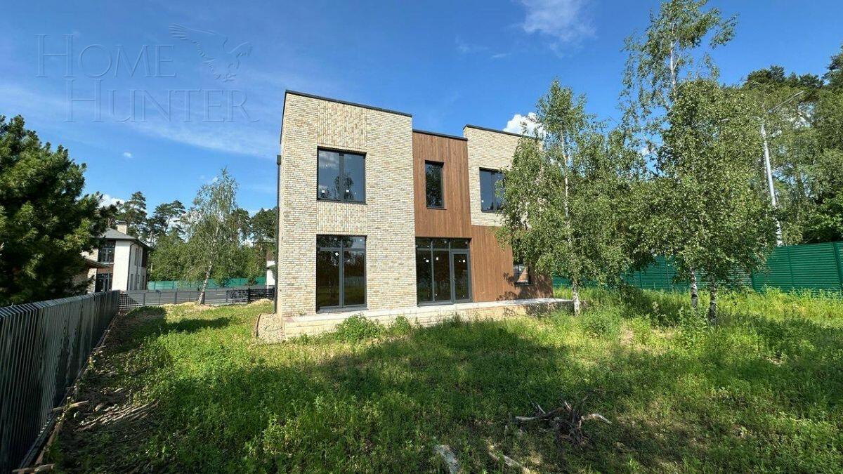 2-этажный коттедж 268 м² без отделки