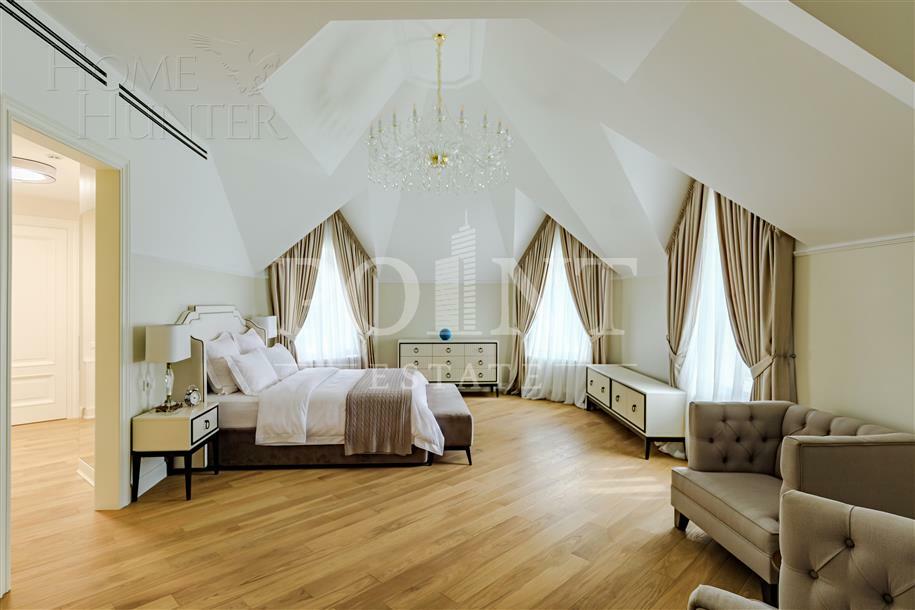 2-этажный коттедж 1 300 м² с отделкой